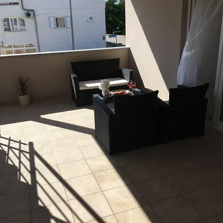 Luxury Vucinic Apartment *