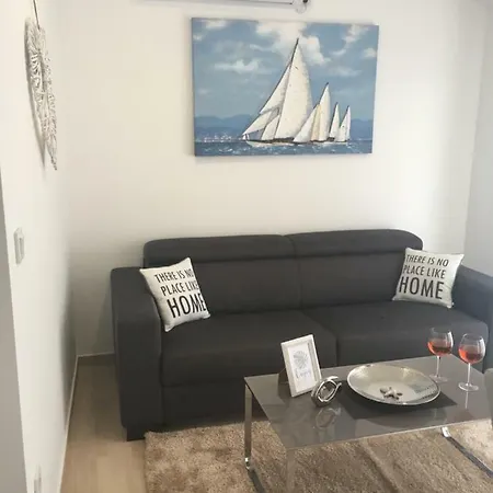 Apartment Luxury Vucinic