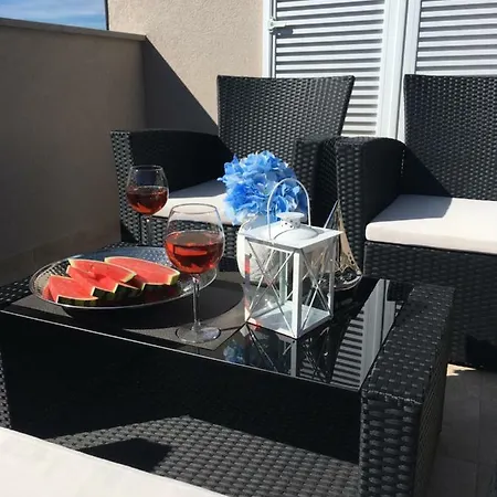 Apartment Luxury Vucinic
